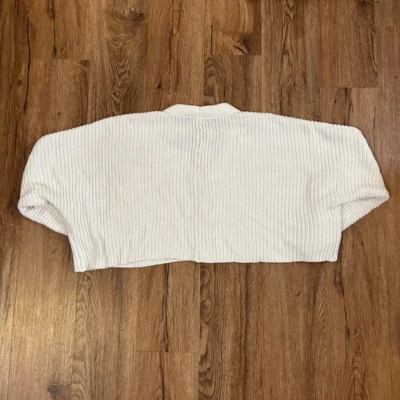 Super Cropped White Button-Up Sweater - Picture 2 of 5